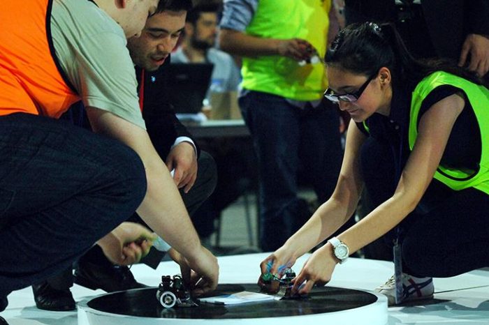 MEB'den 'yapay zeka' temalı uluslararası robot yarışması